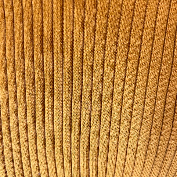 Jones New York Women’s Size XL, Cowl Neck Sweater - Picture 3 of 4